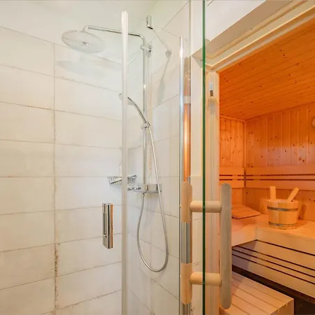 Fischerdorf Ferdinand Holiday home Zirchow